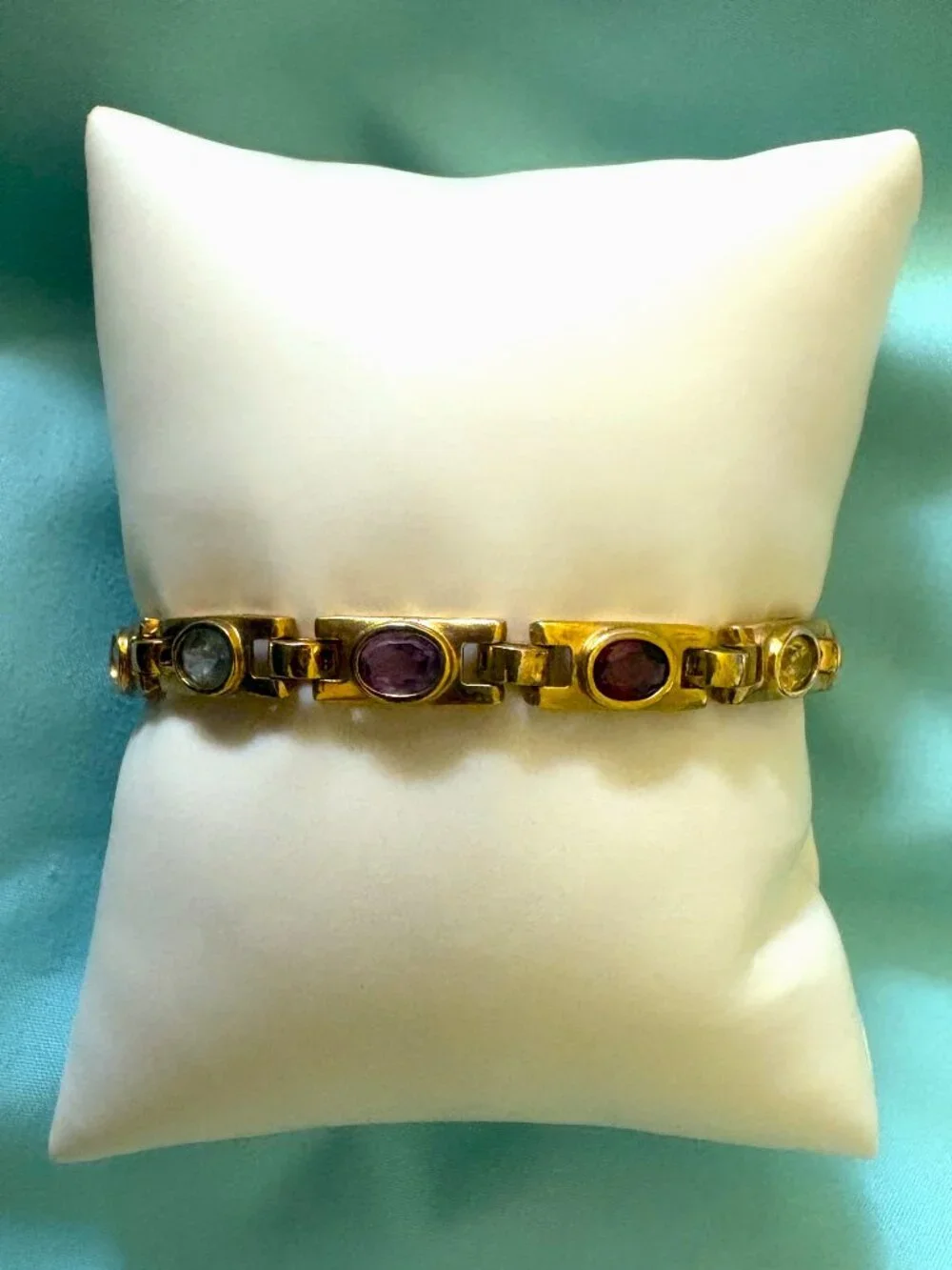 Vintage Marked Gold bracelet with Faceted-colorful oval gemstones EUC